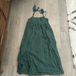 super cute NWT size M forest green maxi dress from Old Navy